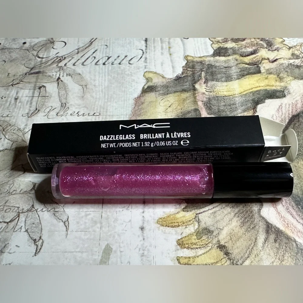 MAC COSMETICS STOP! LOOK! Purple DAZZLEGLASS BNIB lipgloss lipglass Rare Dazzle